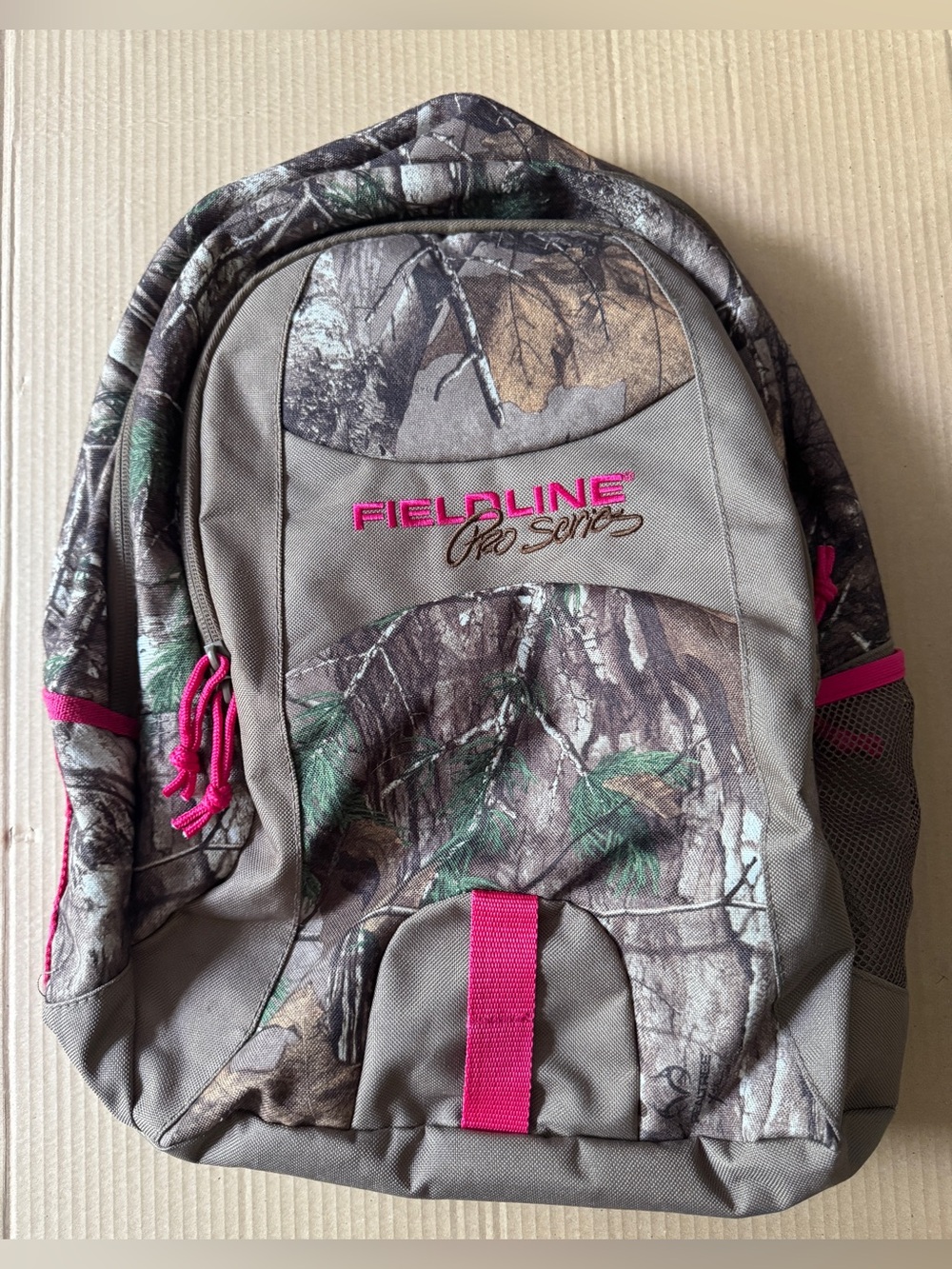 Fieldline Pro Series Backpack Two Pouch Organizer Camo Pink Accents Hunting 18”